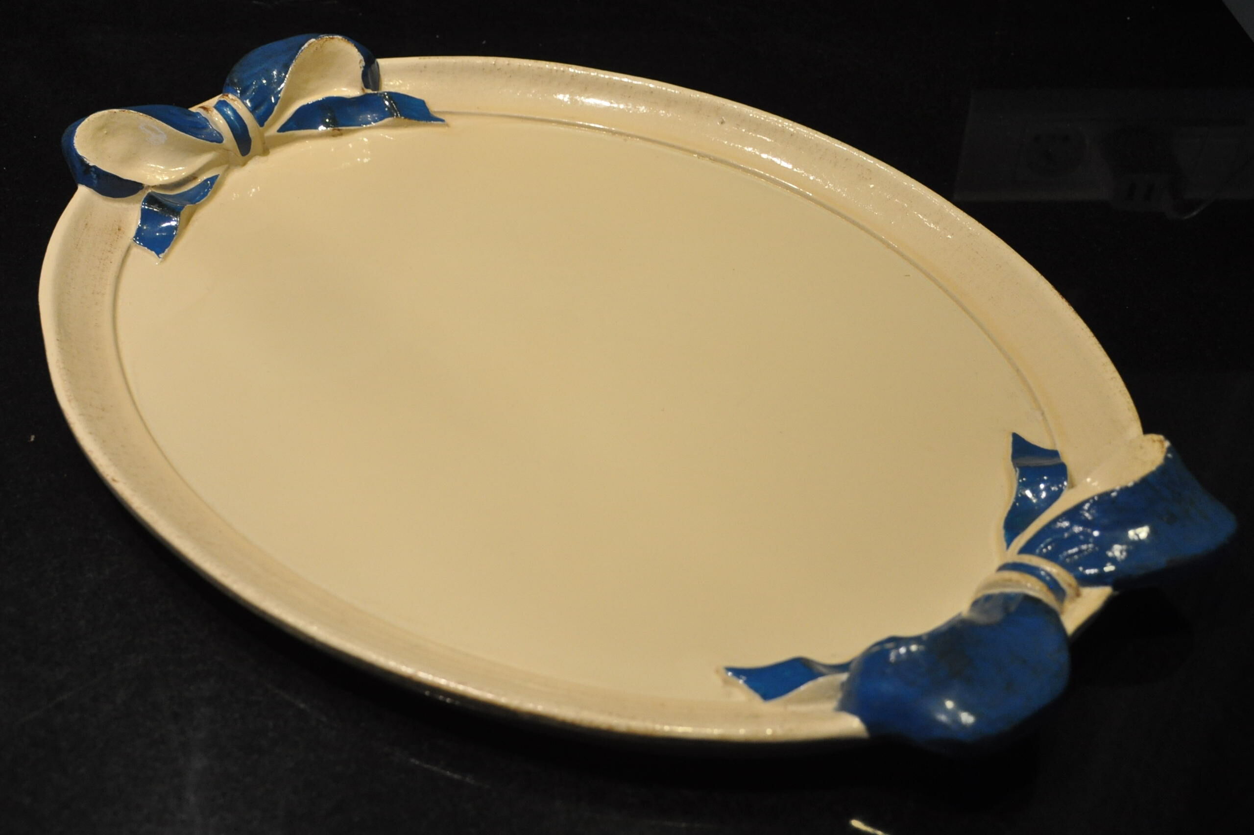 Vintage roundwood serving tray Italy