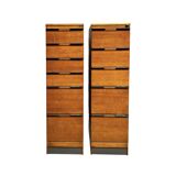 Deux étagères vintage