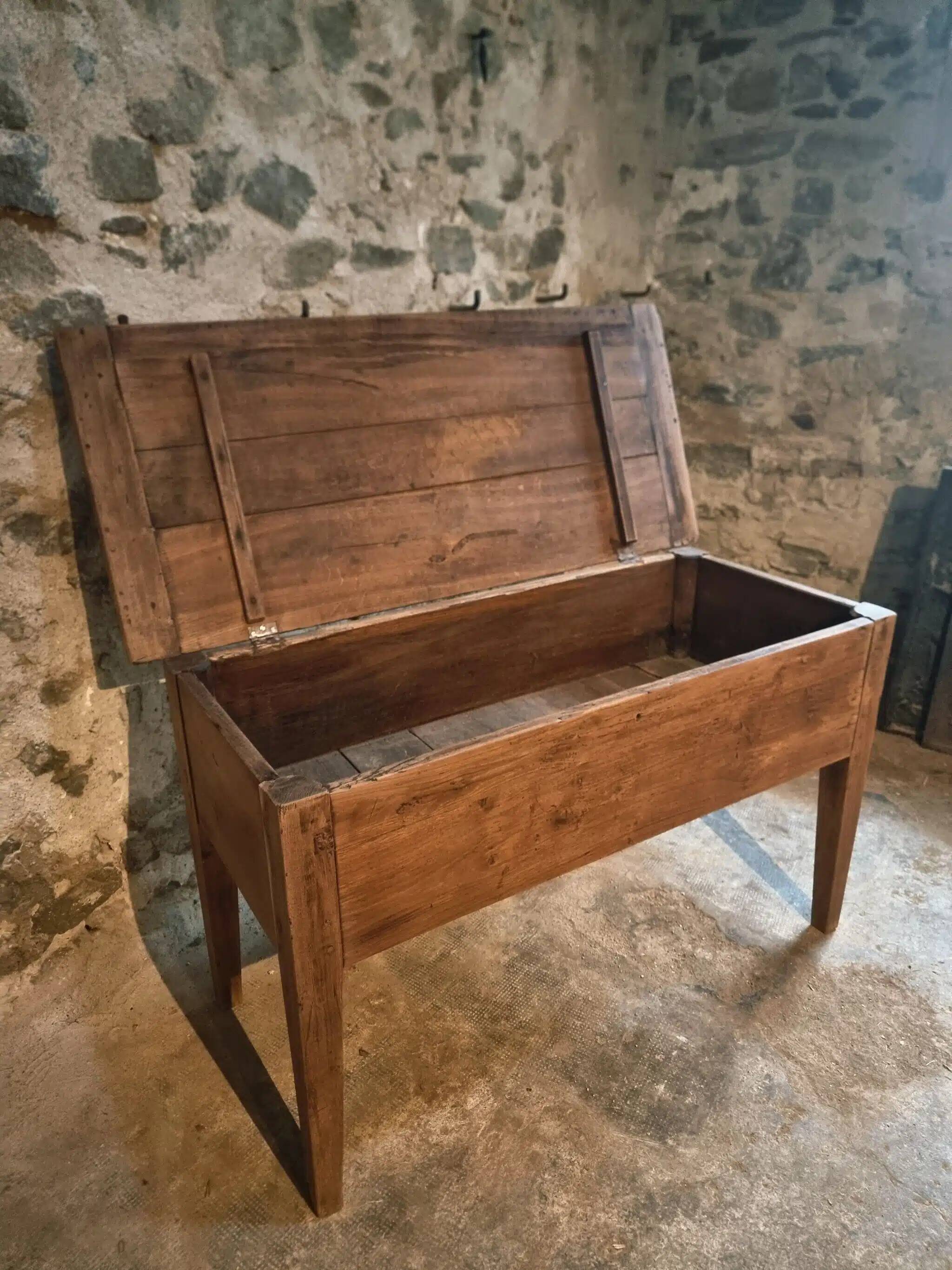 Ancien pétrin français en chêne, XIXe siècle