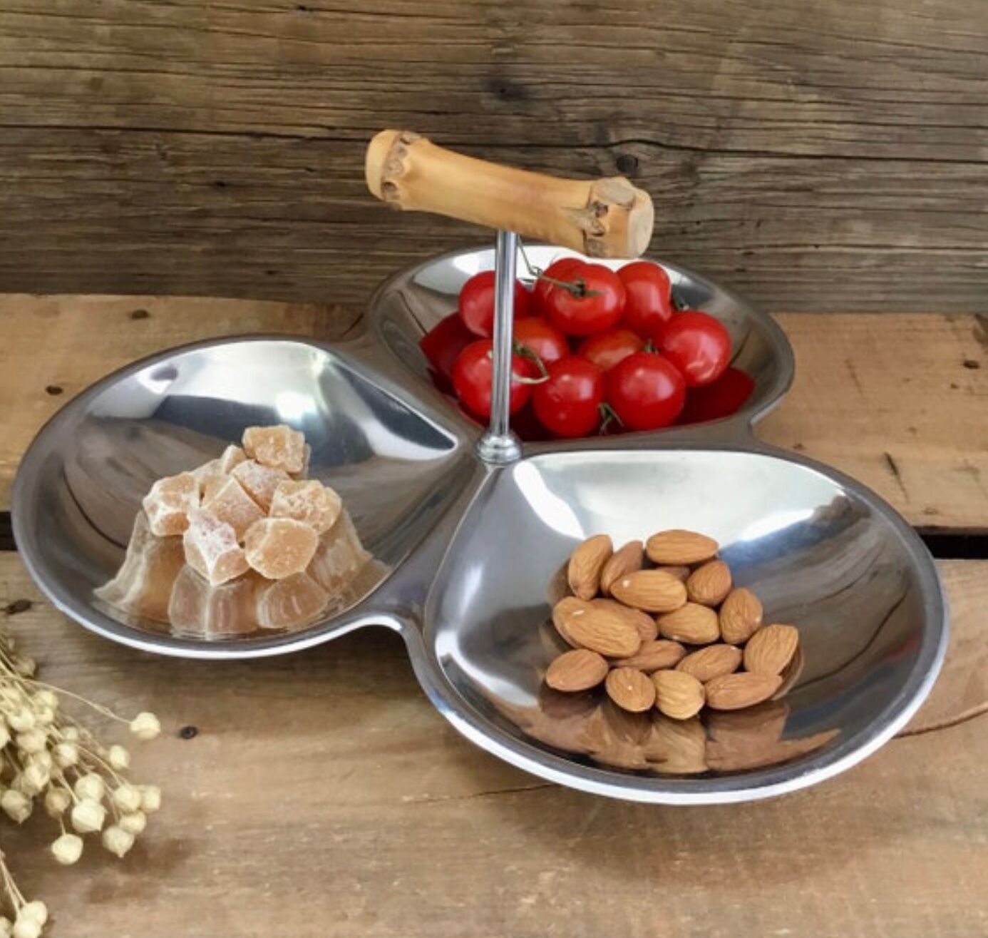 Vintage dish in stainless steel bamboo handle