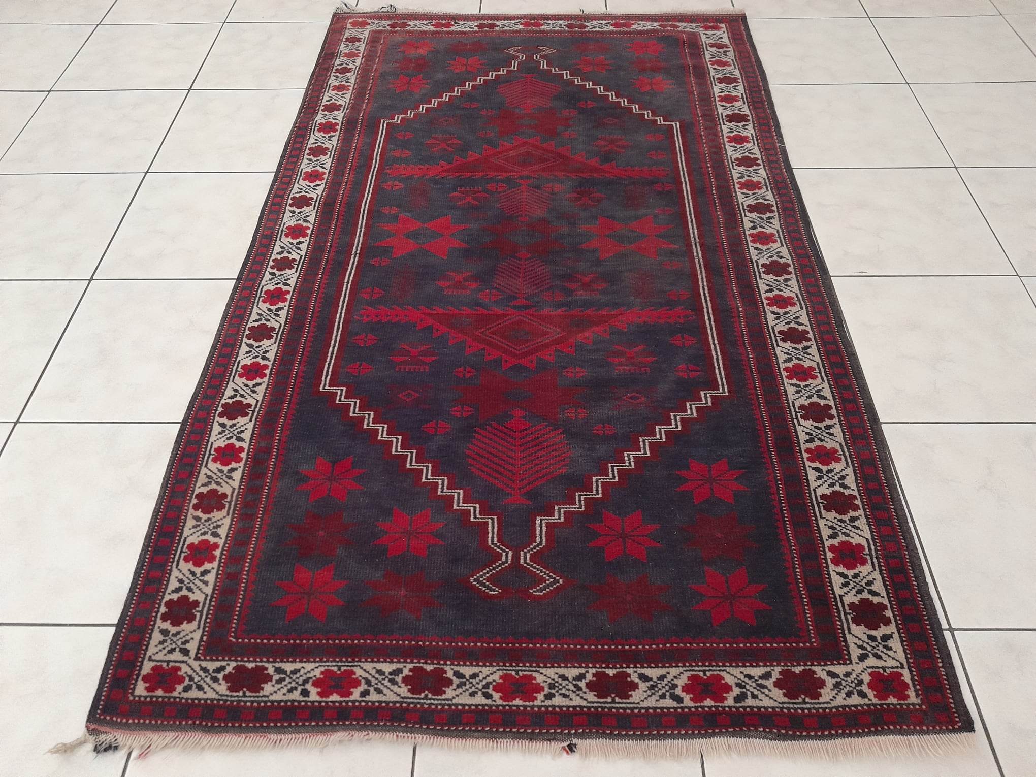 Anatolian carpet Yagcebedir handmade 185x107cm