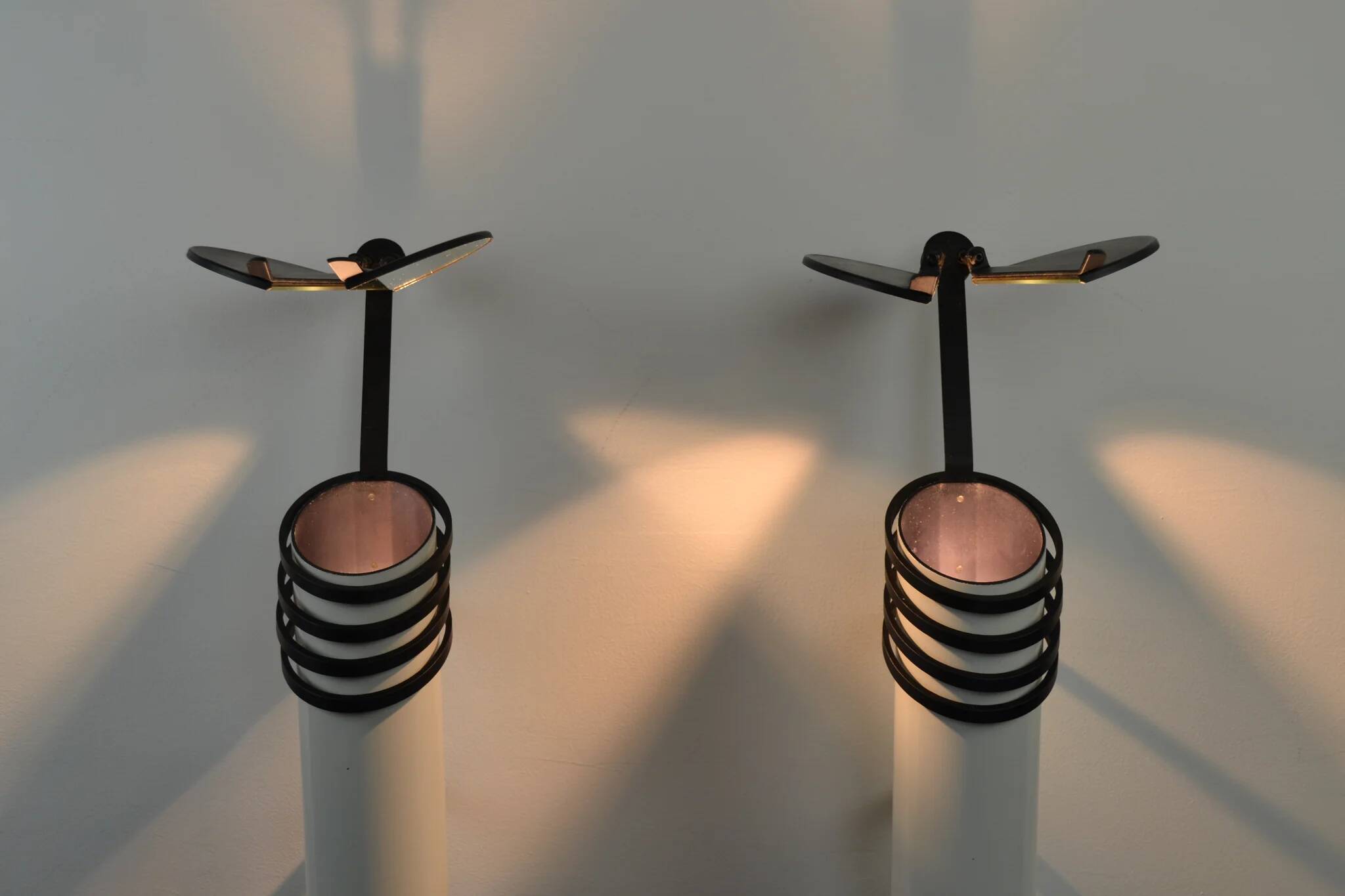 A pair of white “Skarabé” wall lamps by Stig Ahlström and Clas Kock for Ateljé Lyktan, Sweden, 1980s