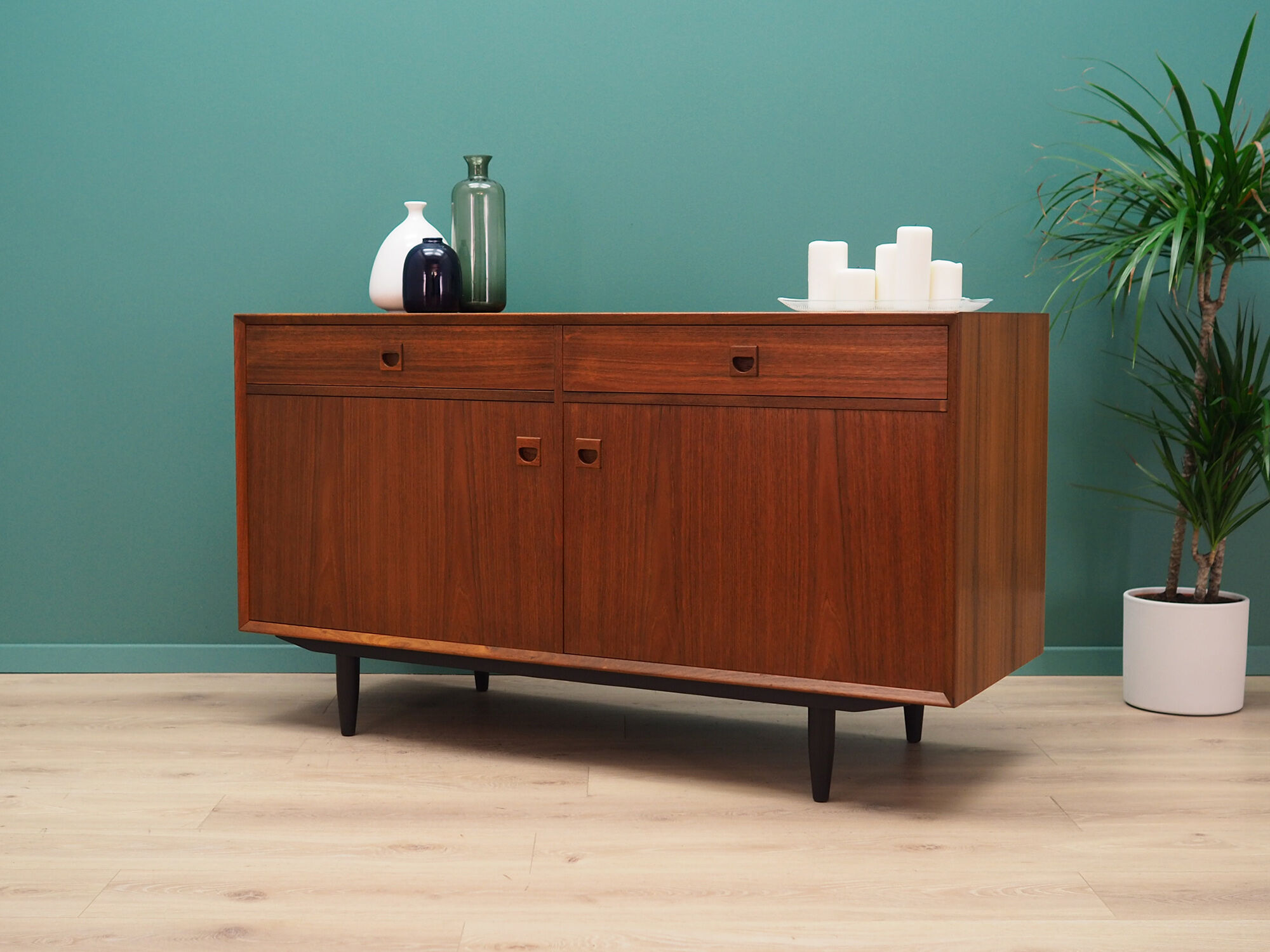 Brouer Mobelfabrik sideboard