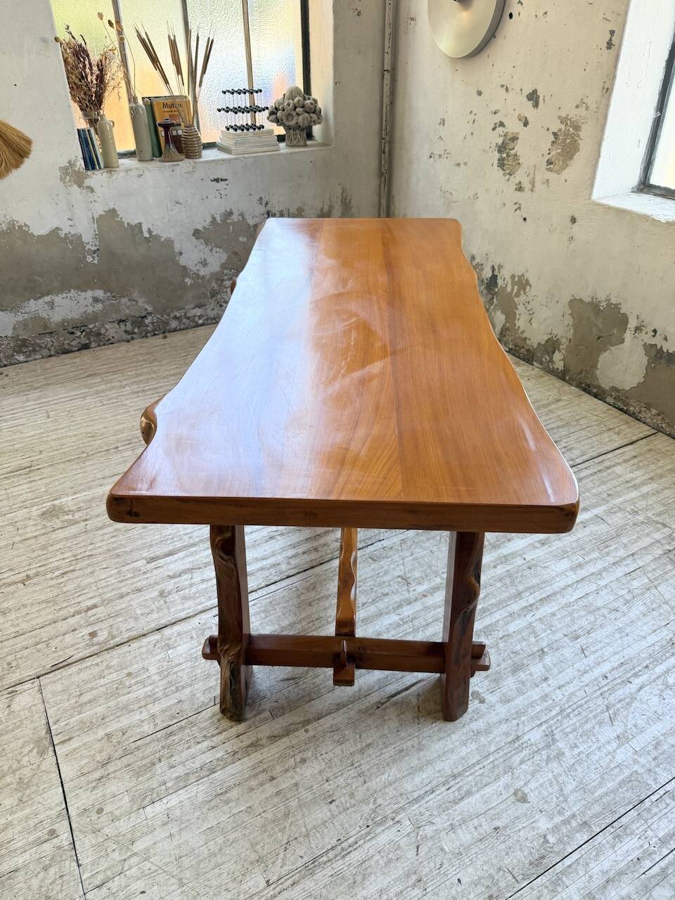 Aranjou farmhouse table in blond elm, 1950s