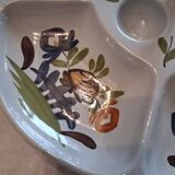 Very nice serving dish for crudités/appetisers in ceramic in very good condition.