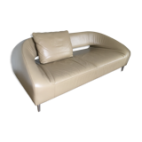Léolux sofa in beige leather/cream new
