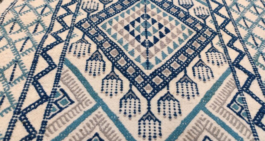 Traditional handmade white blue and gray margoum carpet