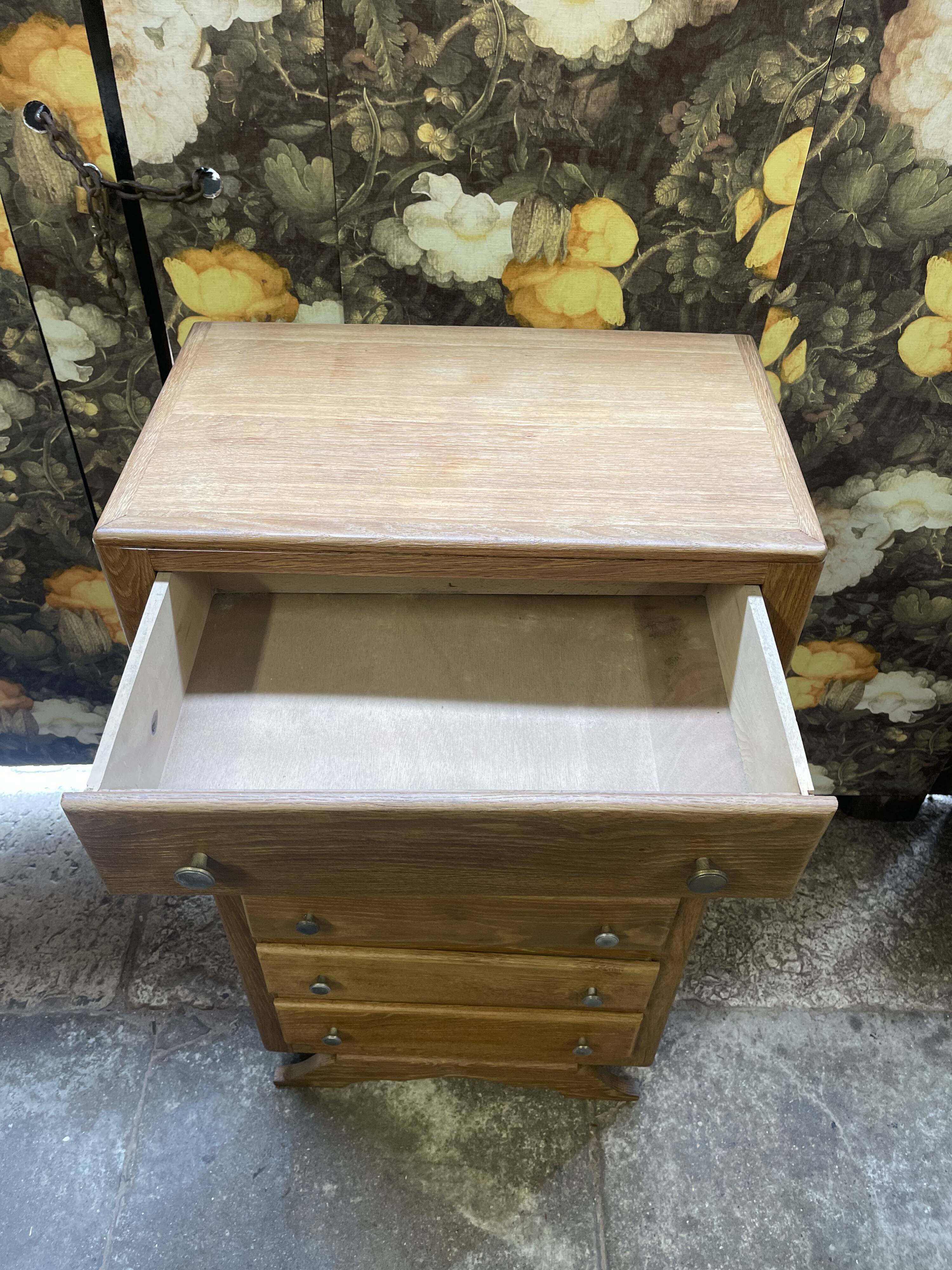 Commode
