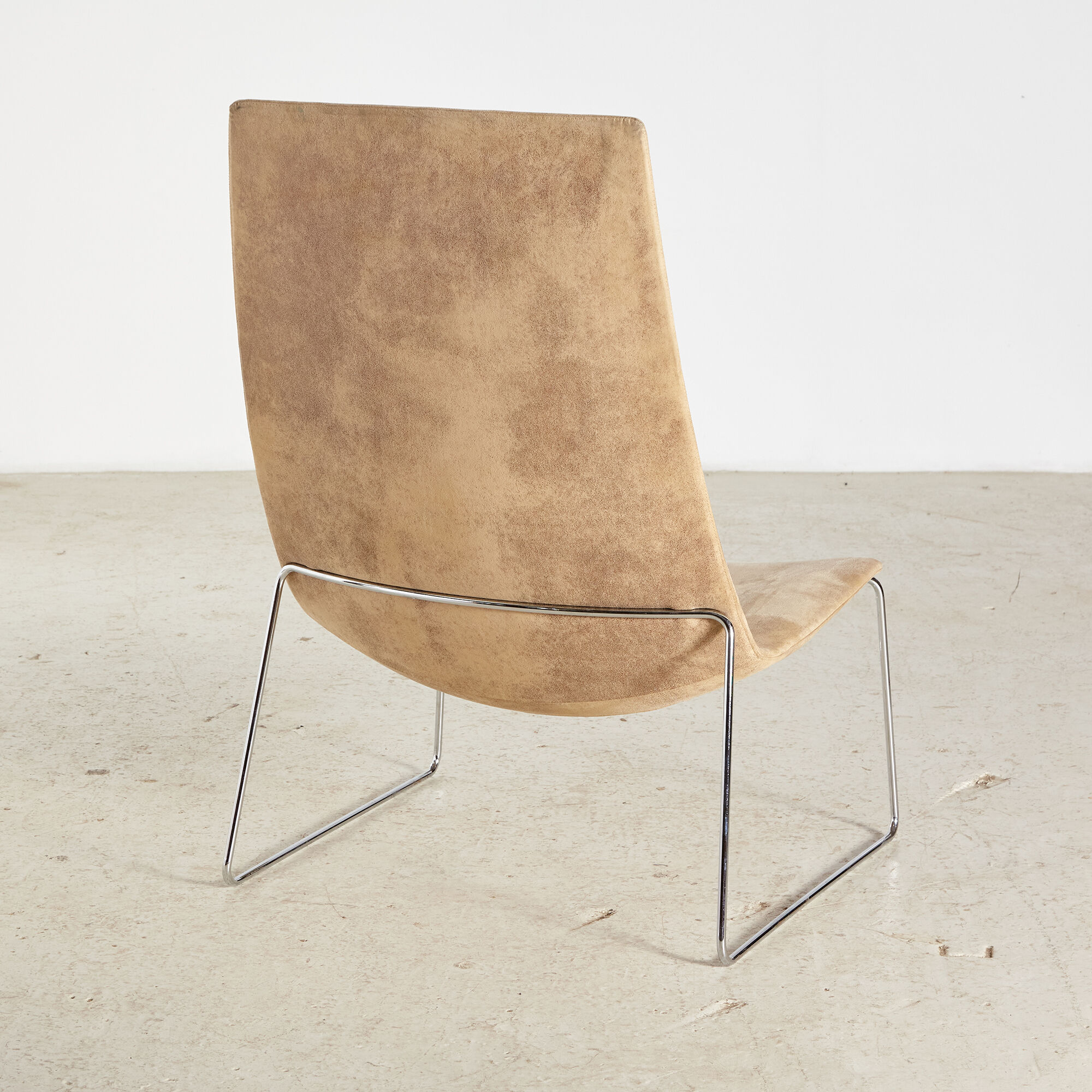Lievore altherr molina catifa armchair