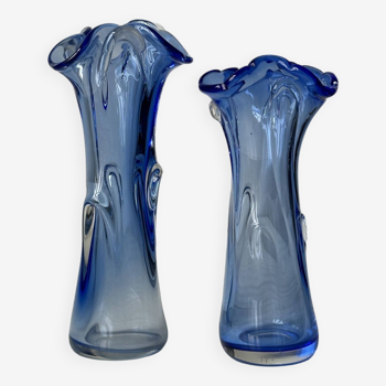 Duo of cobra vases in thick blue glass, Murano style, handmade