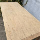 Farm table