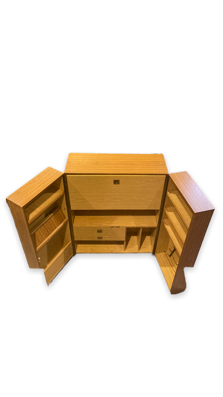Bureau magic box en bois clair