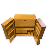 Magic box desk in light wood