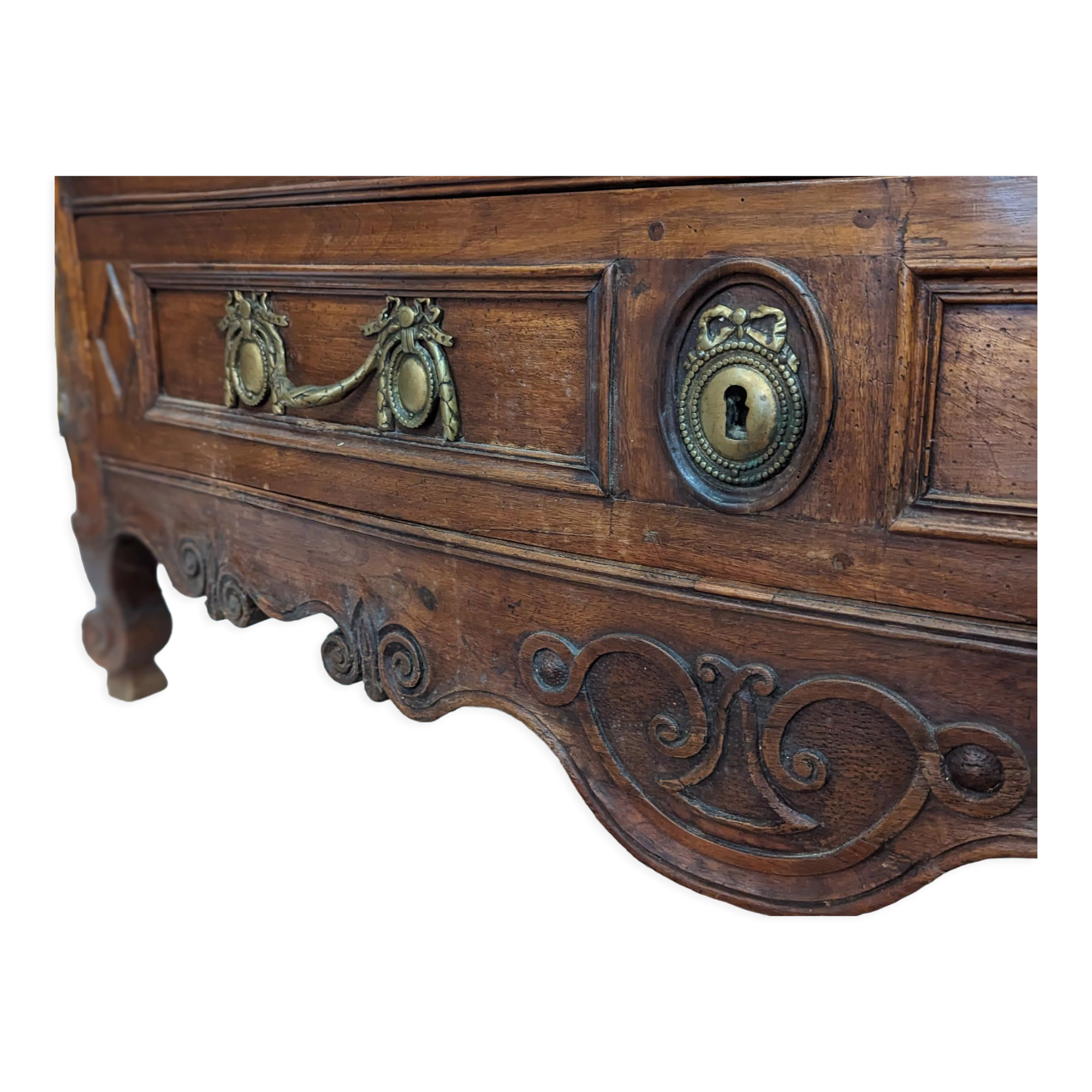Louis XV period chest of drawers