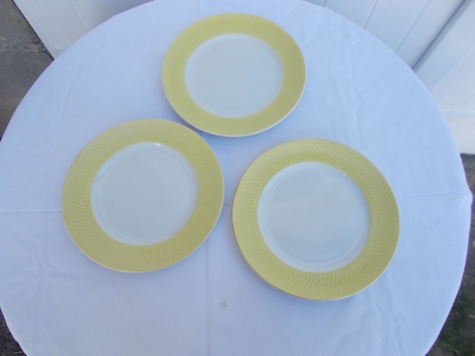 Set of 3 dessert plates Moulin Des Loups