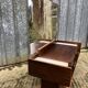 Coiffeuse vintage en placage d’orme avec 1 tiroir et 2 lampes en résine