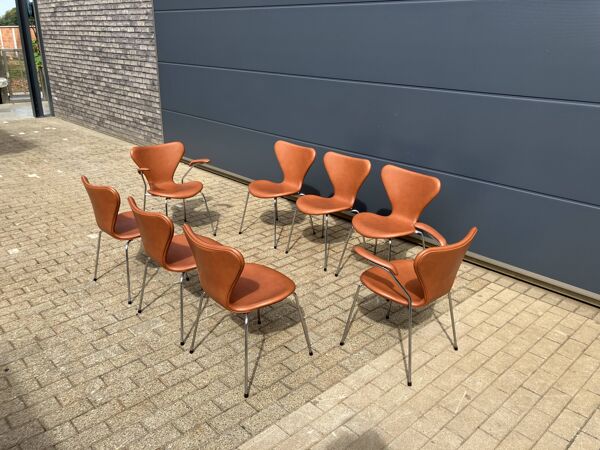 10x Fritz Hansen series 7 Vlinderstoelen in Cognac leder NIEUW!!