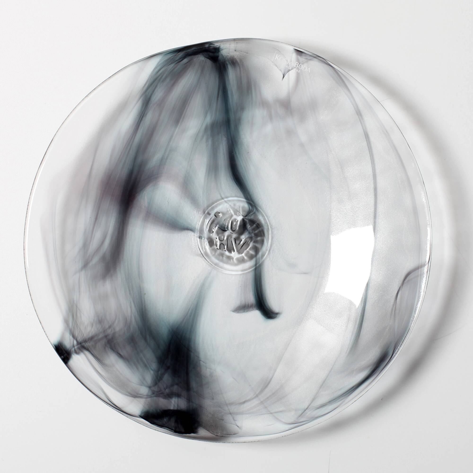 Ensemble d'assiettes en verre Kosta Boda Mine : Art scandinave par Ulrica Hydman Vallien