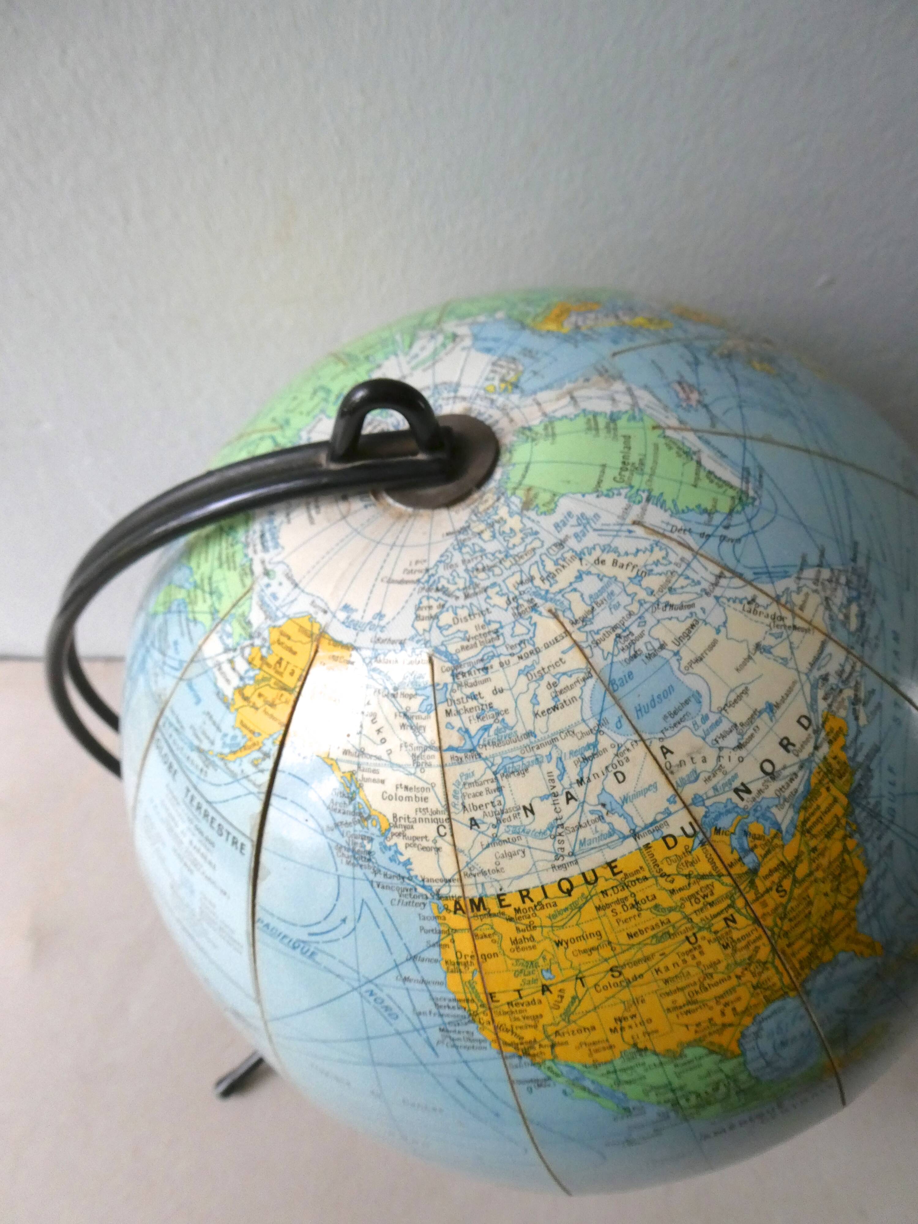 World map, globe land Girard and Barrere in the 1960s