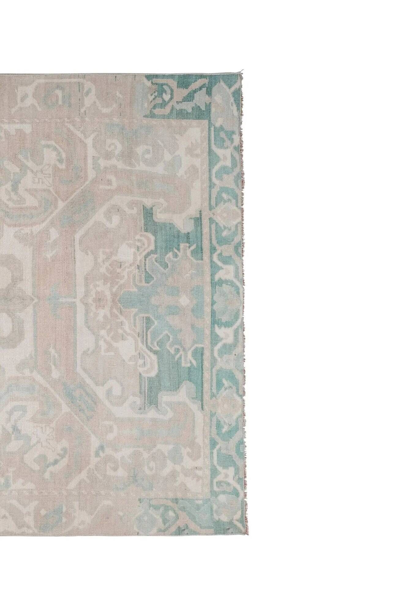 Vintage Turkish handmade rug 168x271 cm