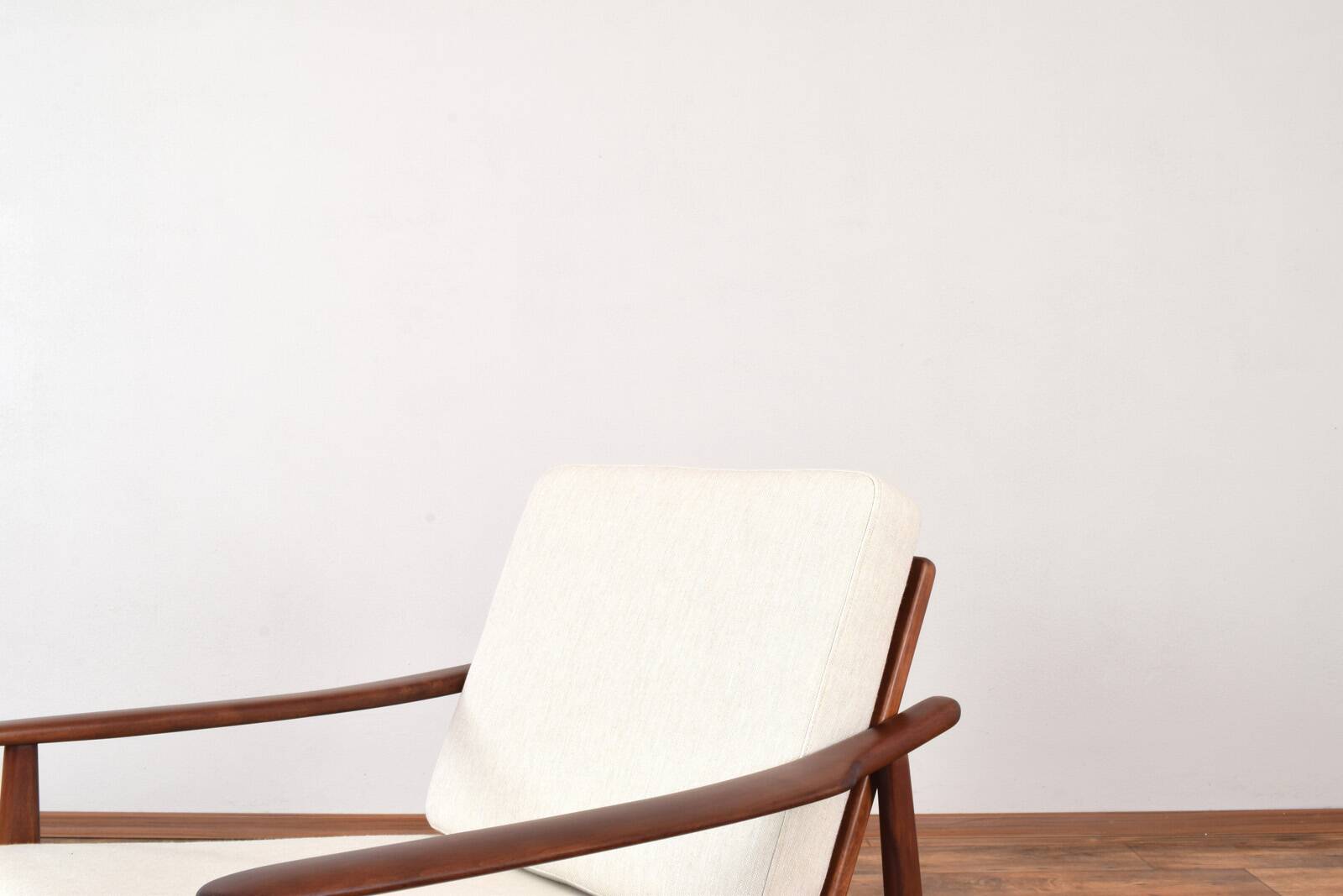 Mid-Century Danish Wood & Linen Lounge Chairs, Set of 2, 1960s.