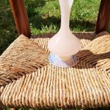 Petit vase en opaline rose