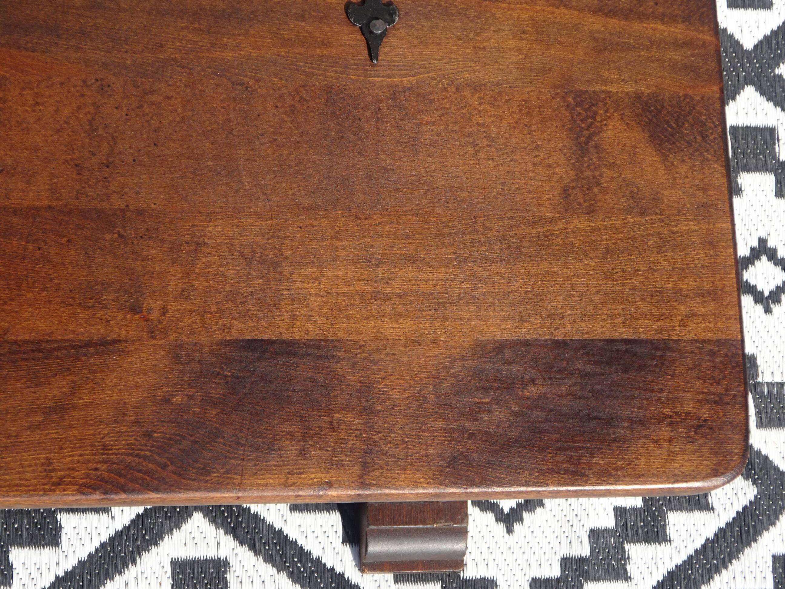 Tuscan chest in solid wood, Argudo Navarro, Spain