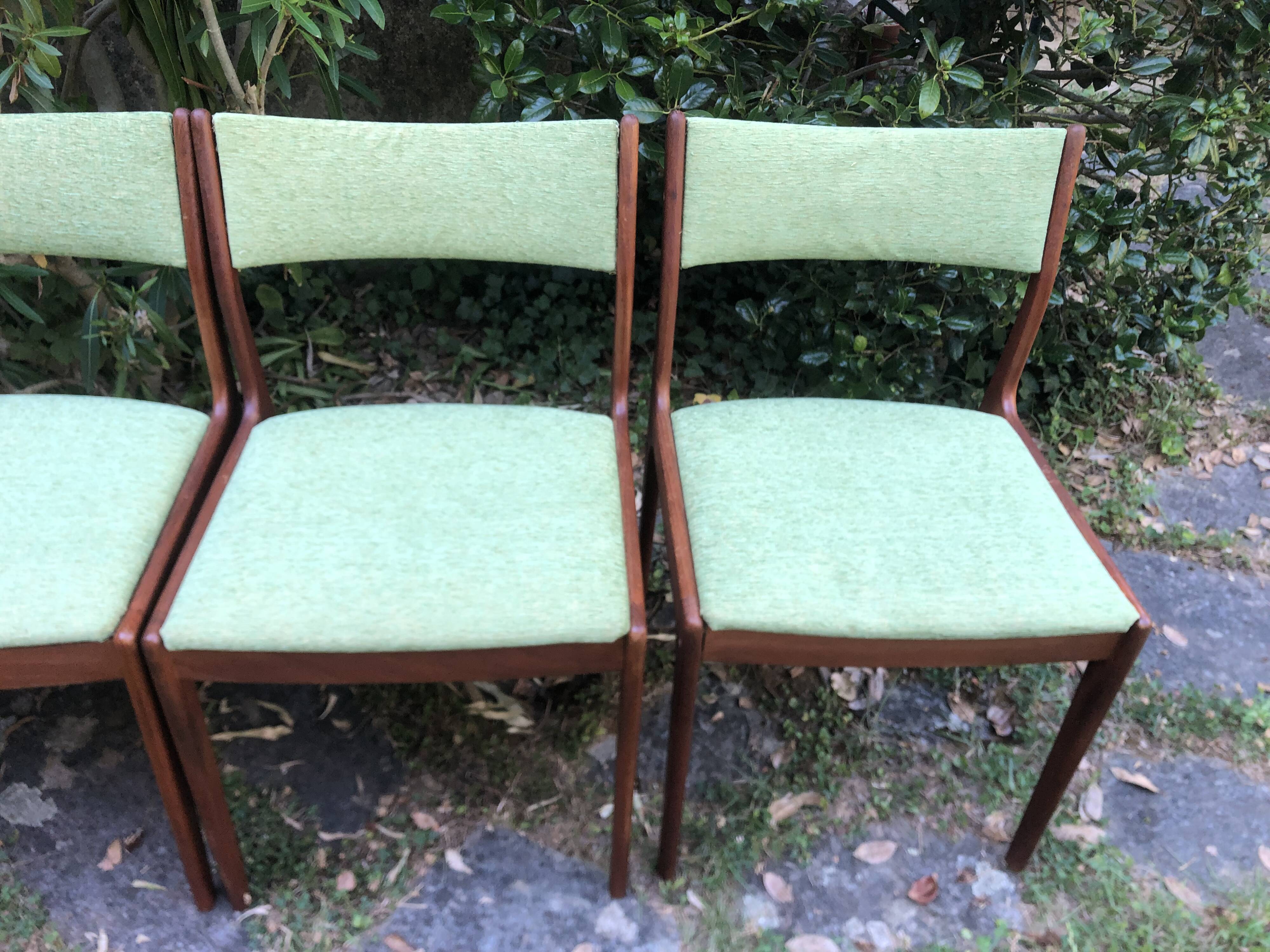 Danish Scandinavian teak chairs Uldum Möbelfabrik 60s