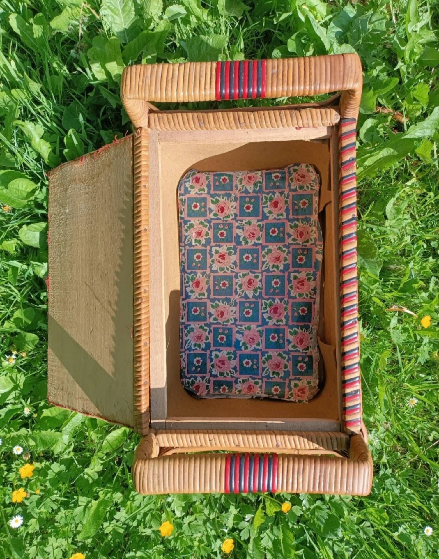 Retro stool chest
