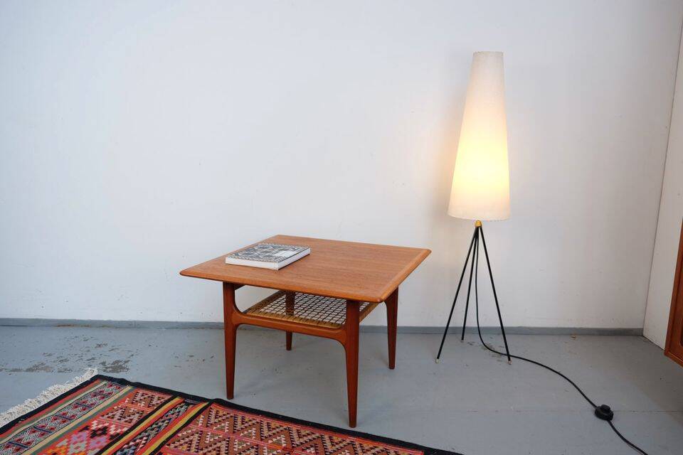 Vintage 1960s floor lamp, retro Mid-Century style.