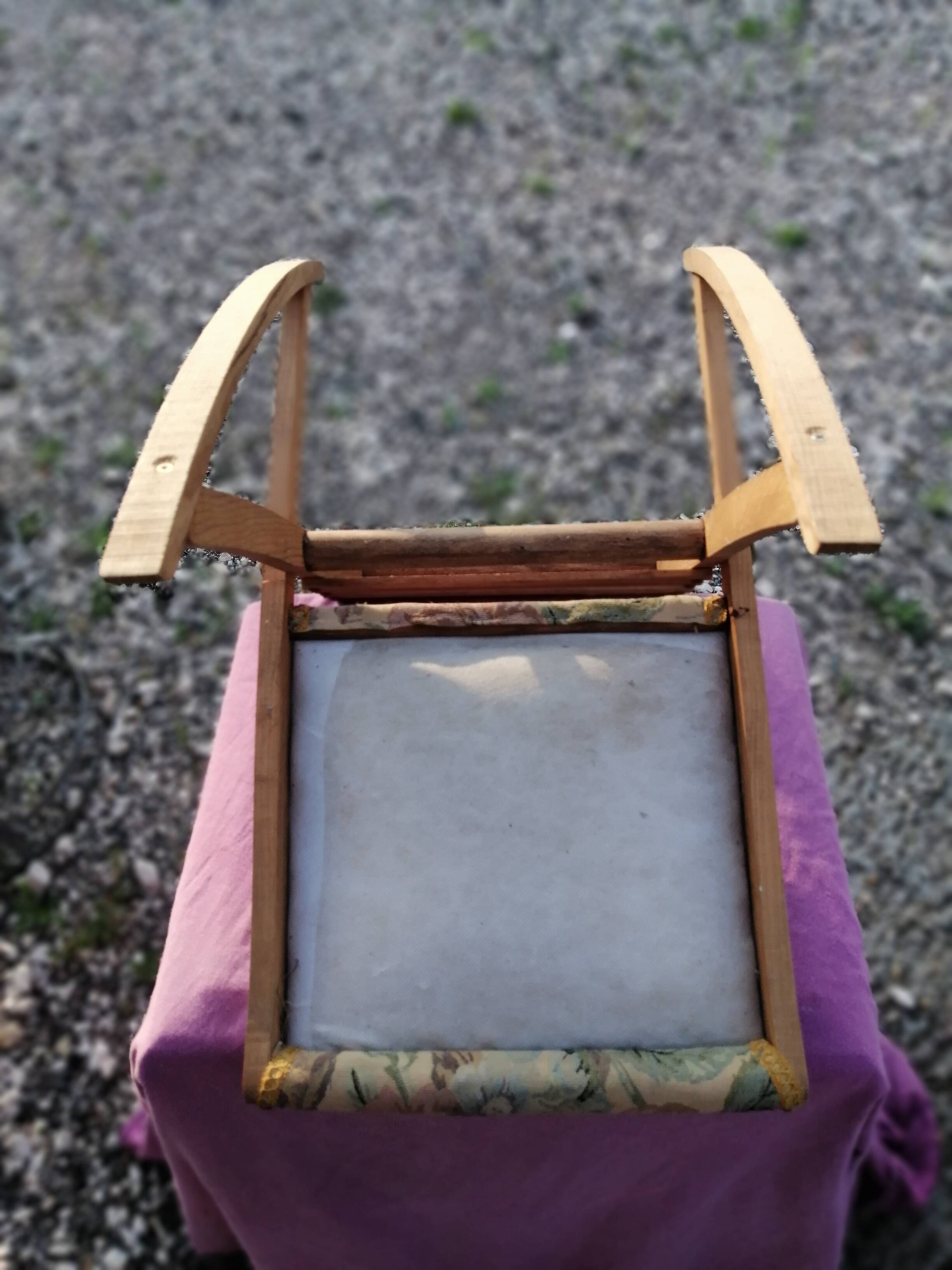 Vintage rocking foot rest