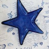 Empty pocket or starfish table center