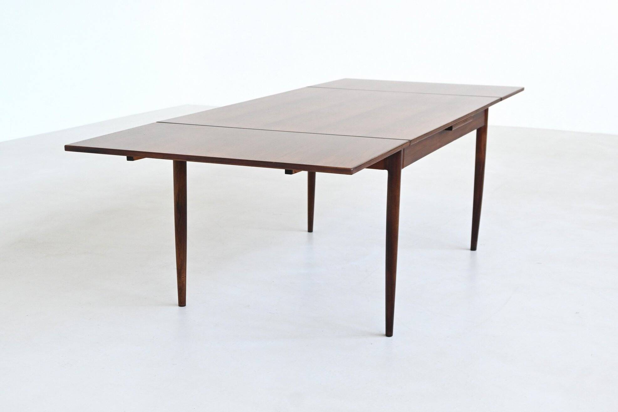 Niels Otto Moller large extendable dining table in rosewood Denmark 1960