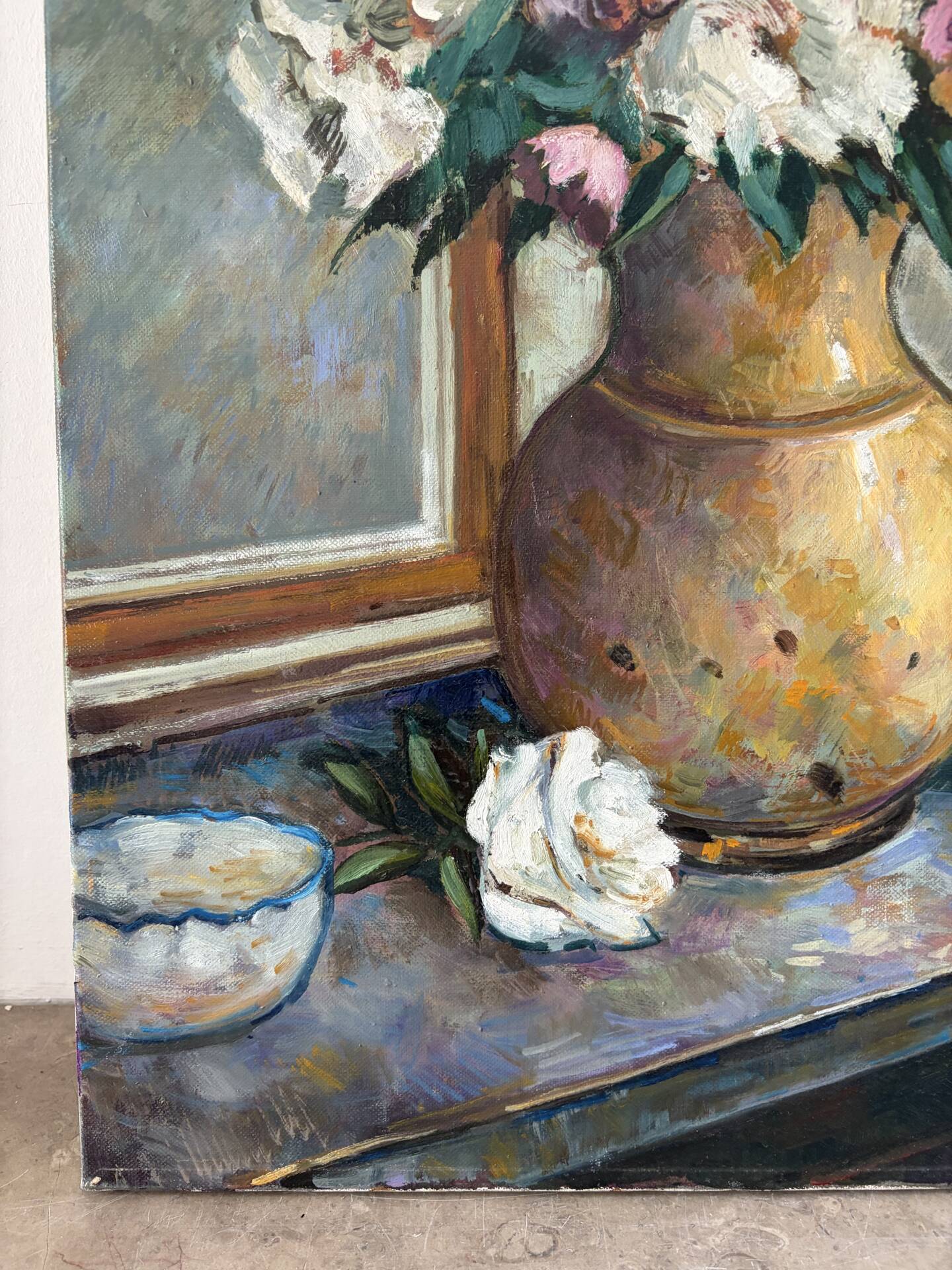 Bouquet in a gold vase, oil on canvas
