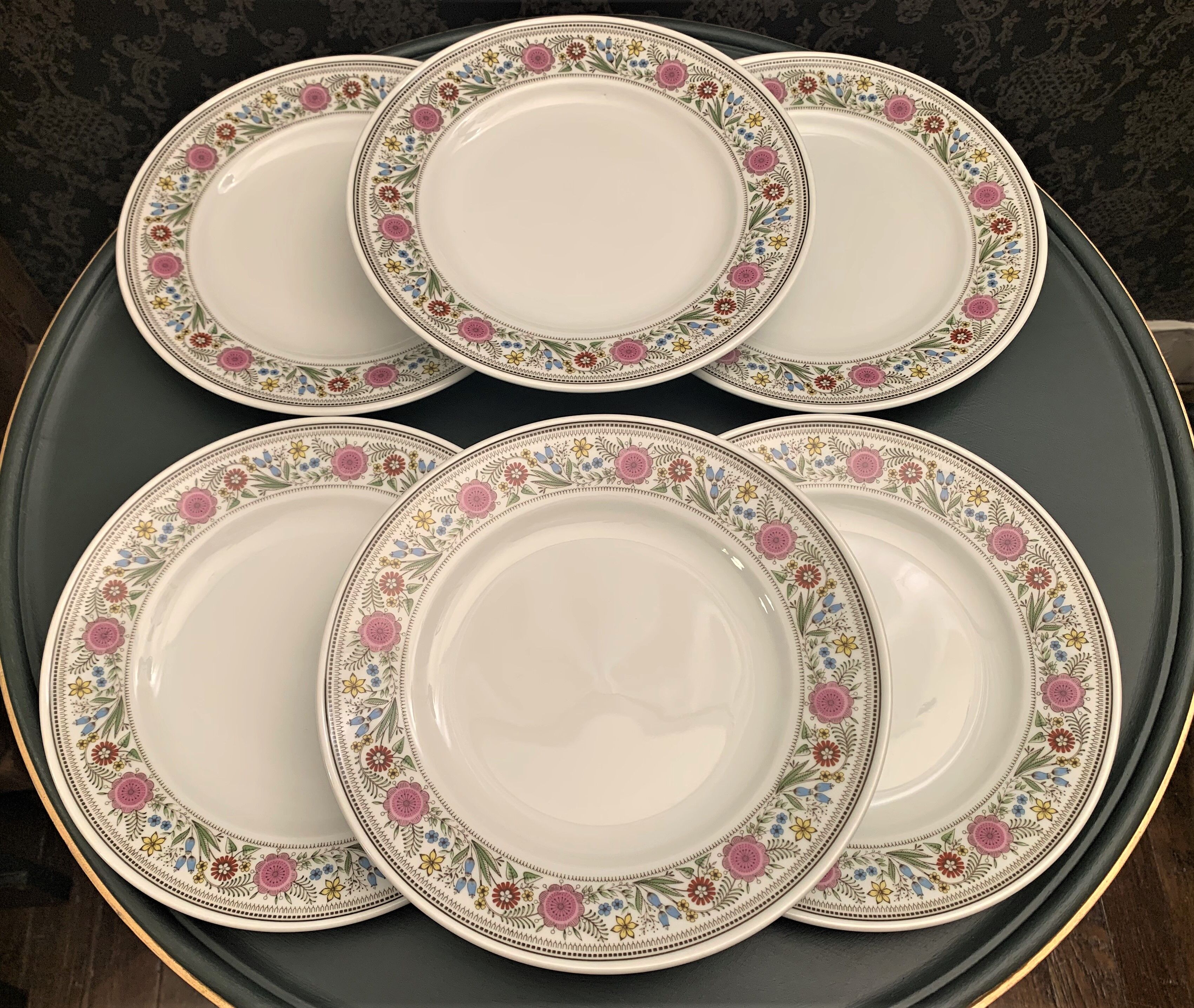 Assiettes plates porcelaine