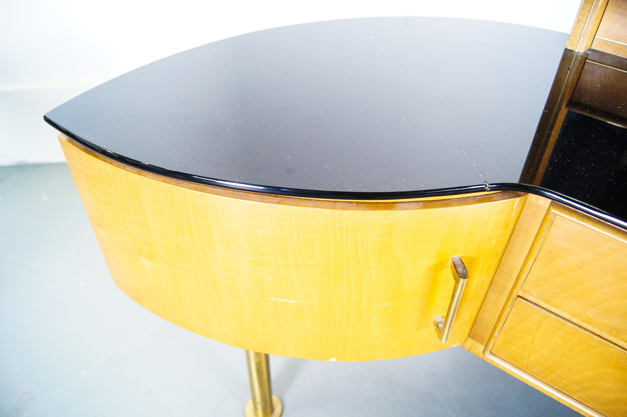 Birch Dressing Table With Large Mirror