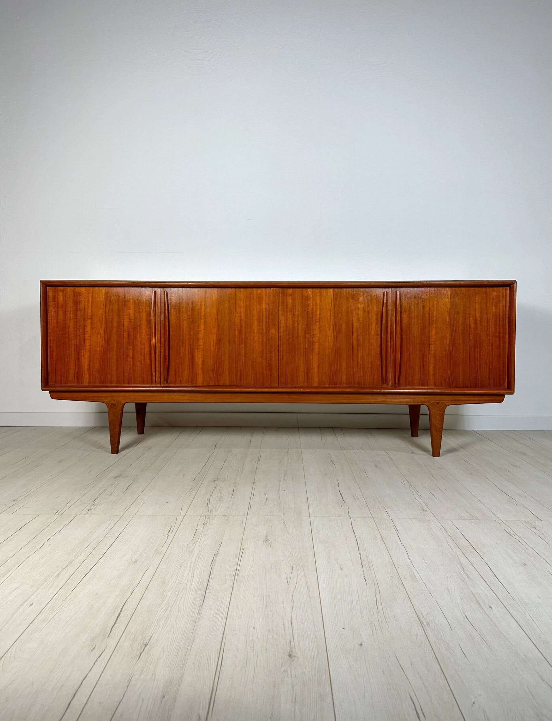 1960s Vintage Timeless Scandinavian Danish Design Teak Sideboard