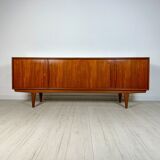 1960s Vintage Timeless Scandinavian Danish Design Teak Sideboard