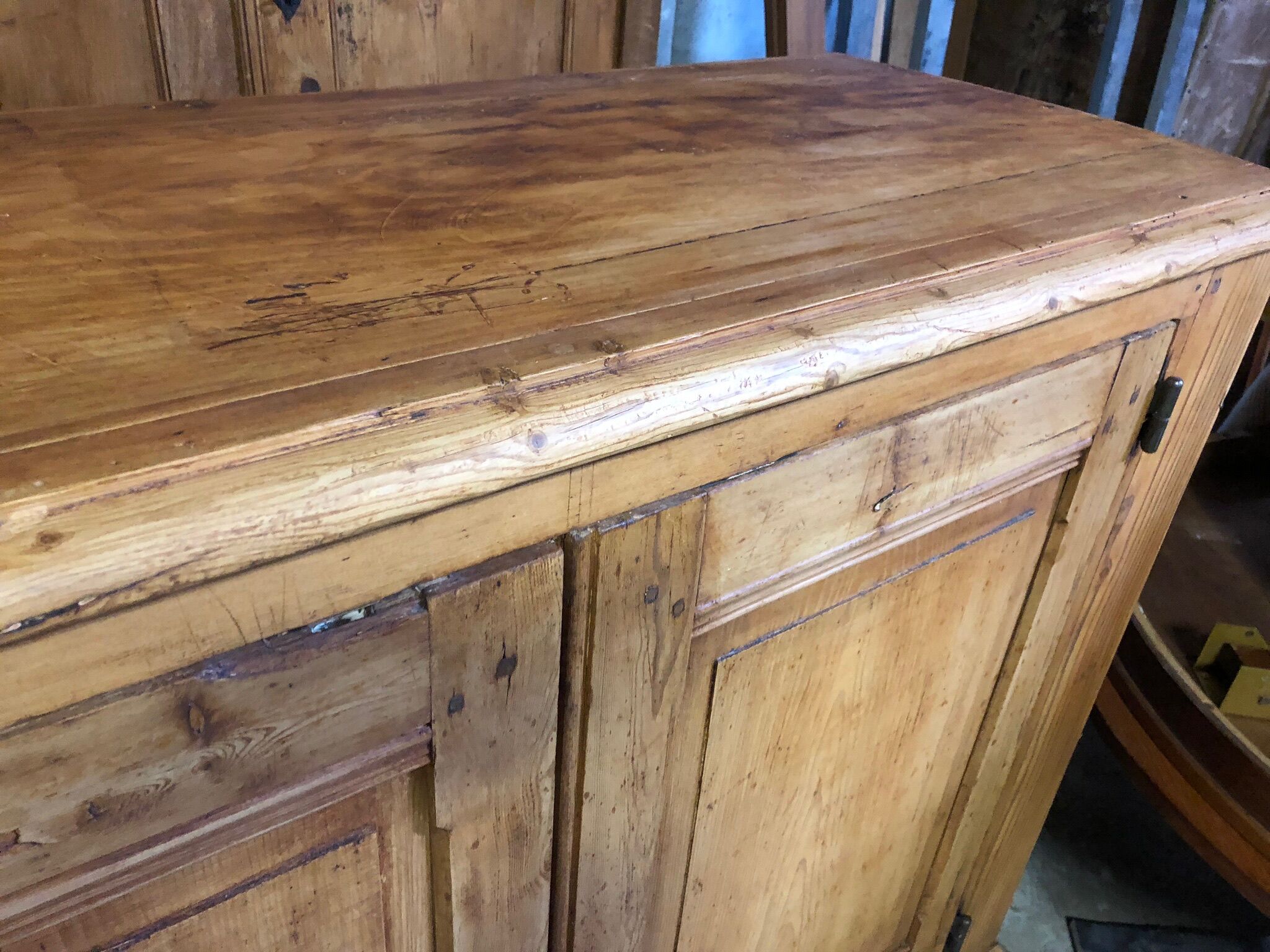 Old counter 4 pine doors