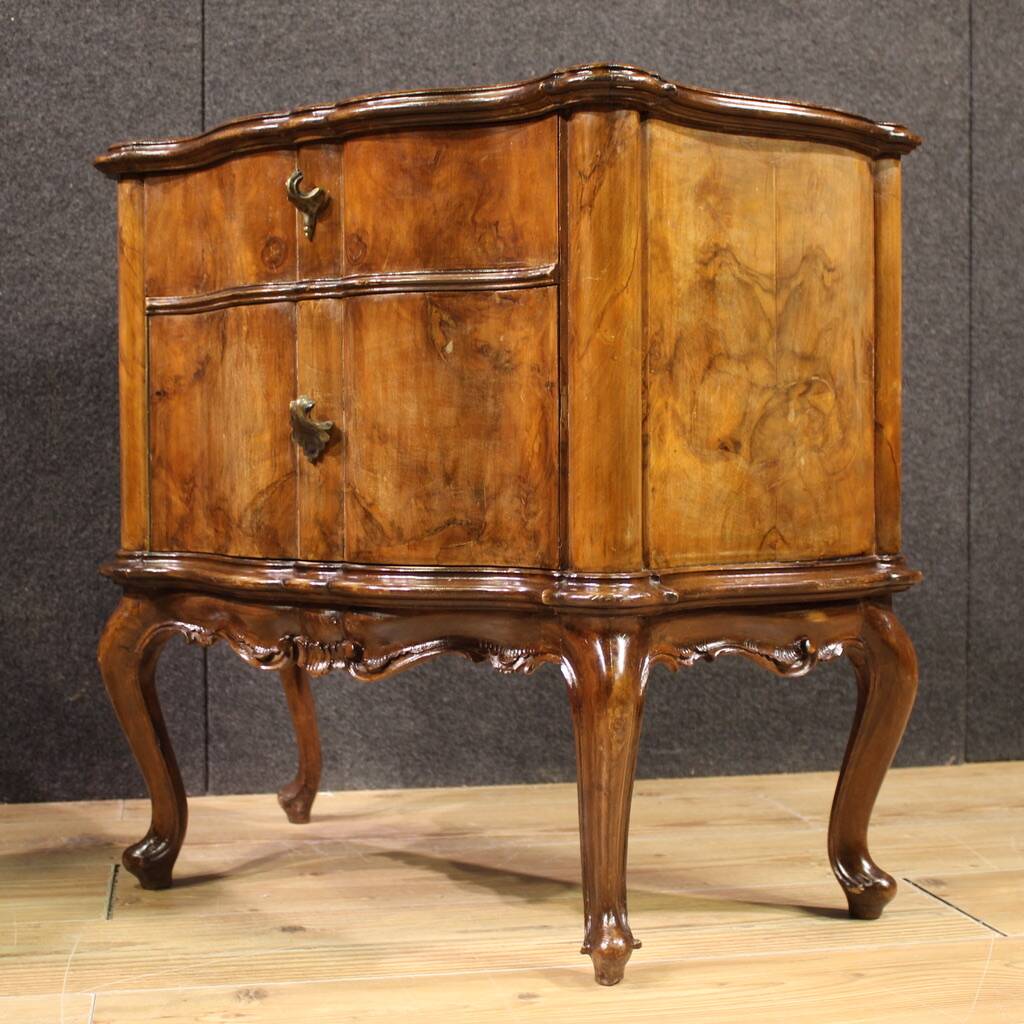 Pair of 20th-century Venetian bedside tables