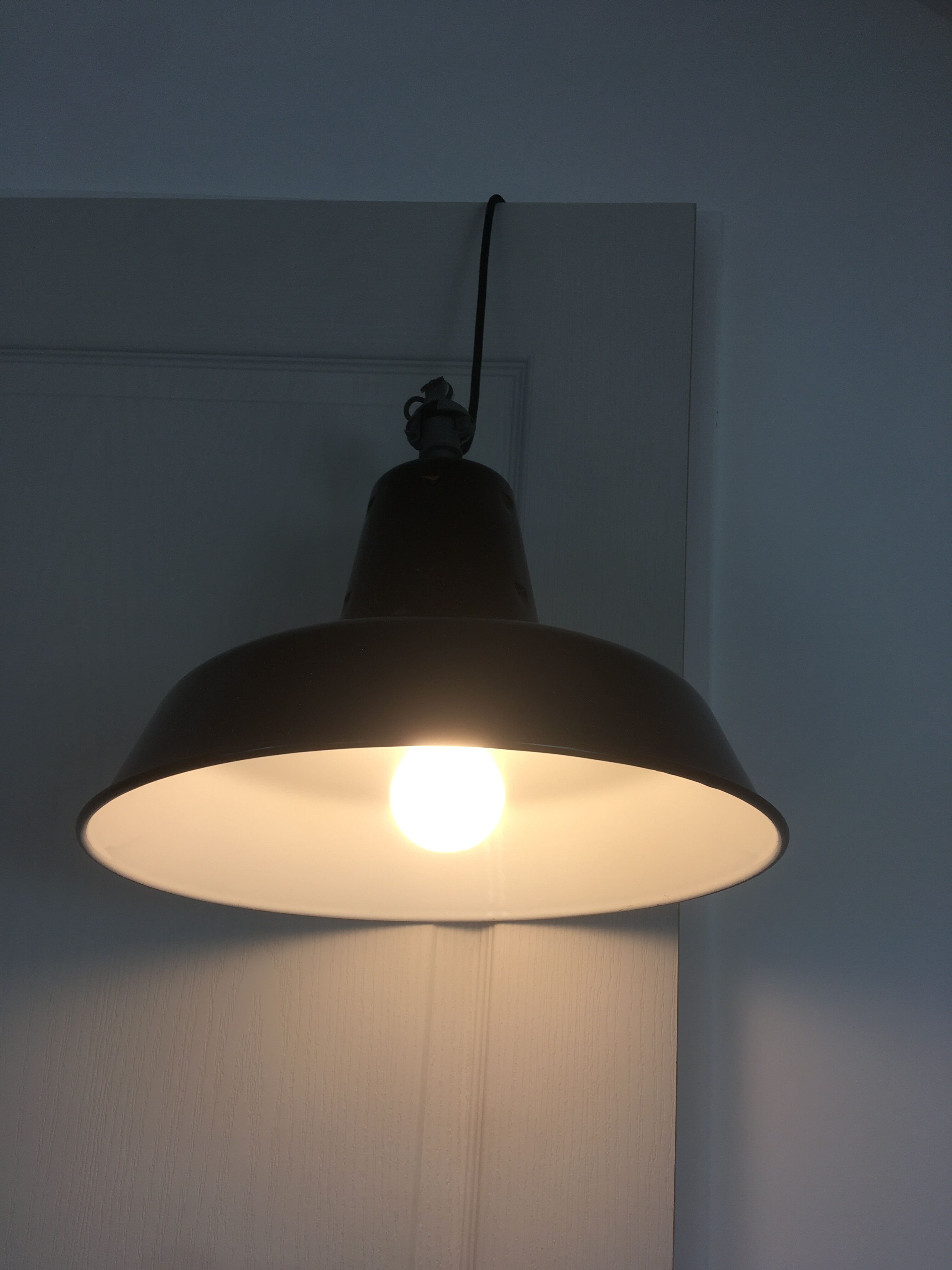 Industrial suspension Mazda Reflecto-Lux