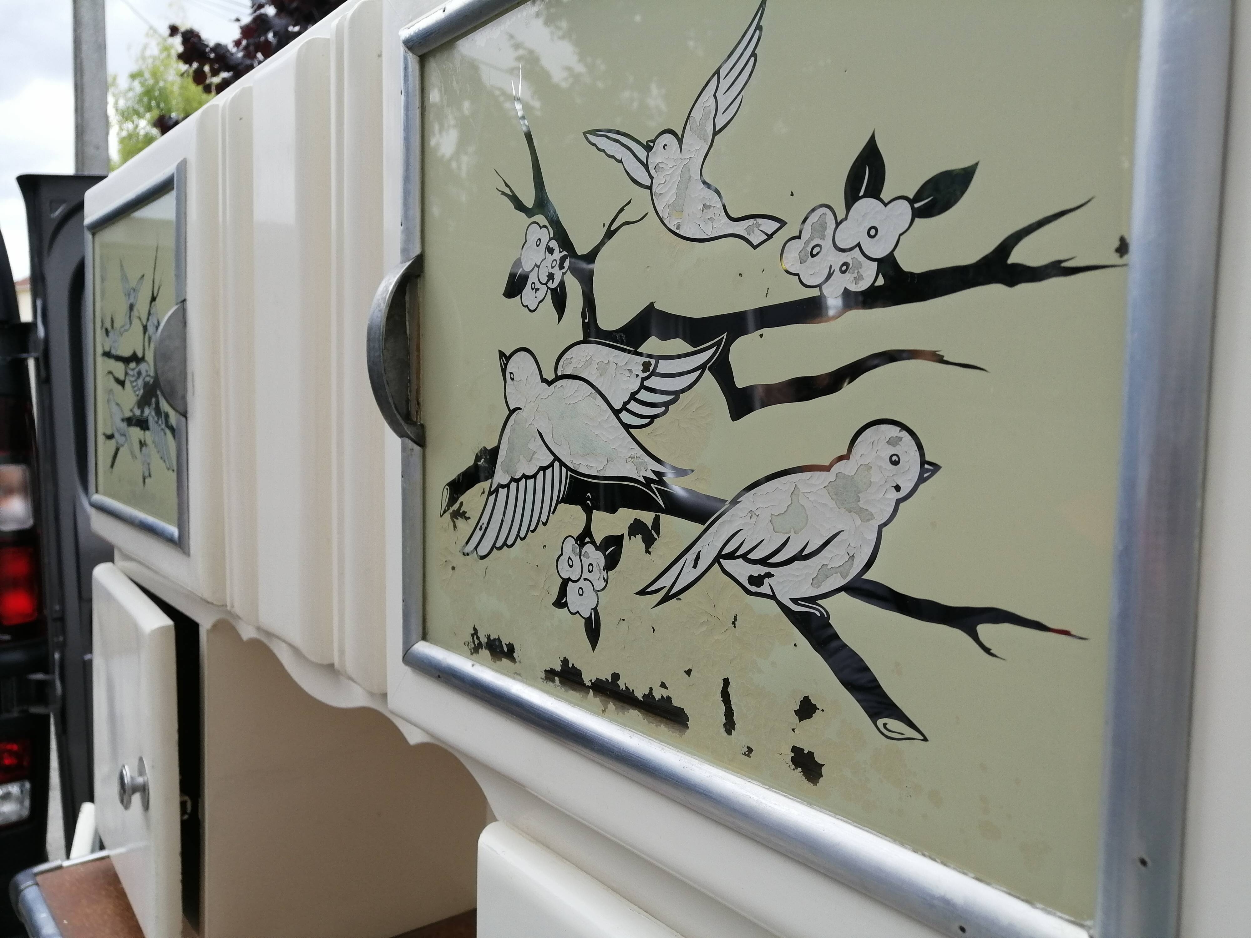 Buffet style Mado 50s