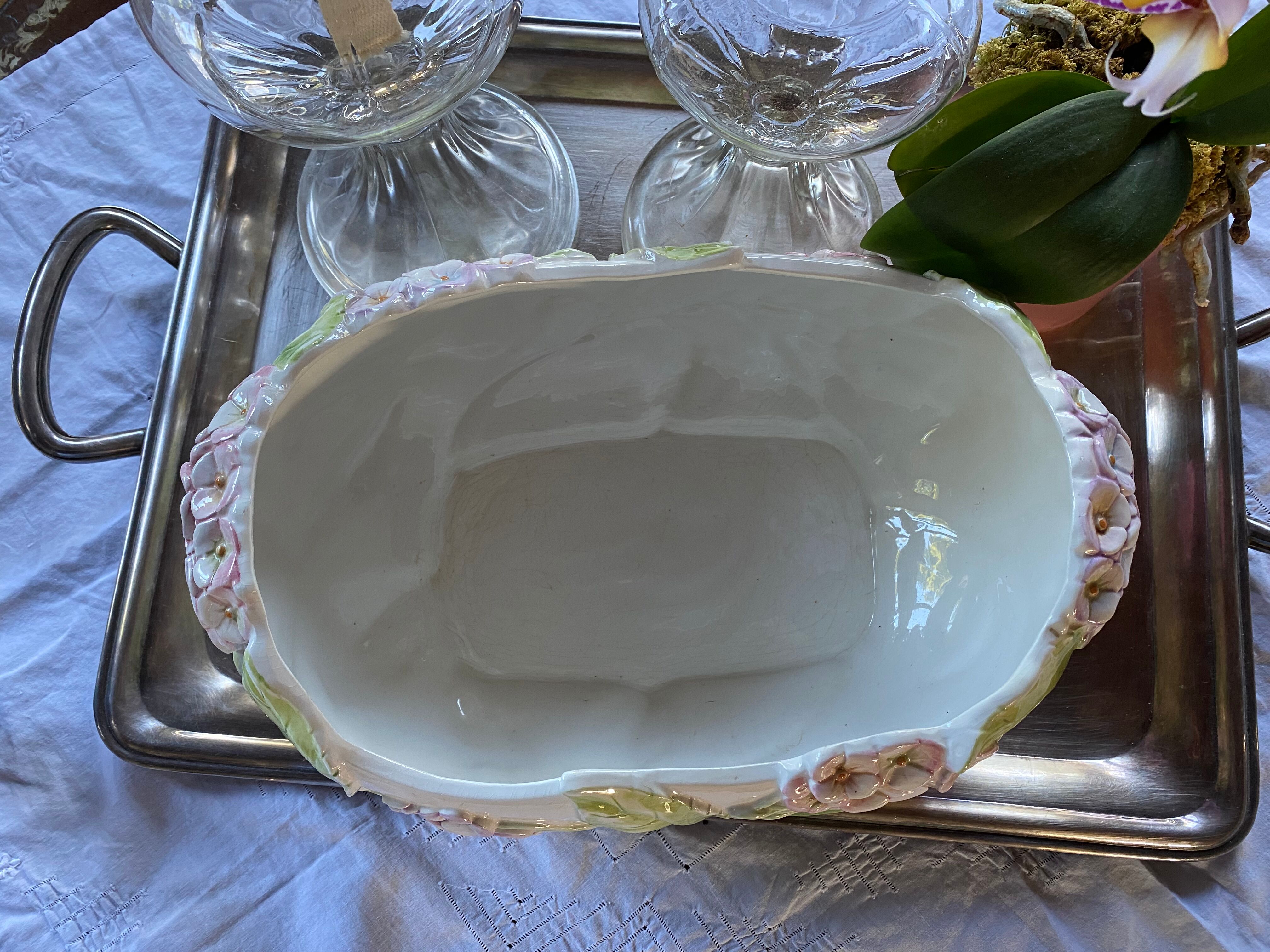 Italian earthenware planter "Hydrangeas"