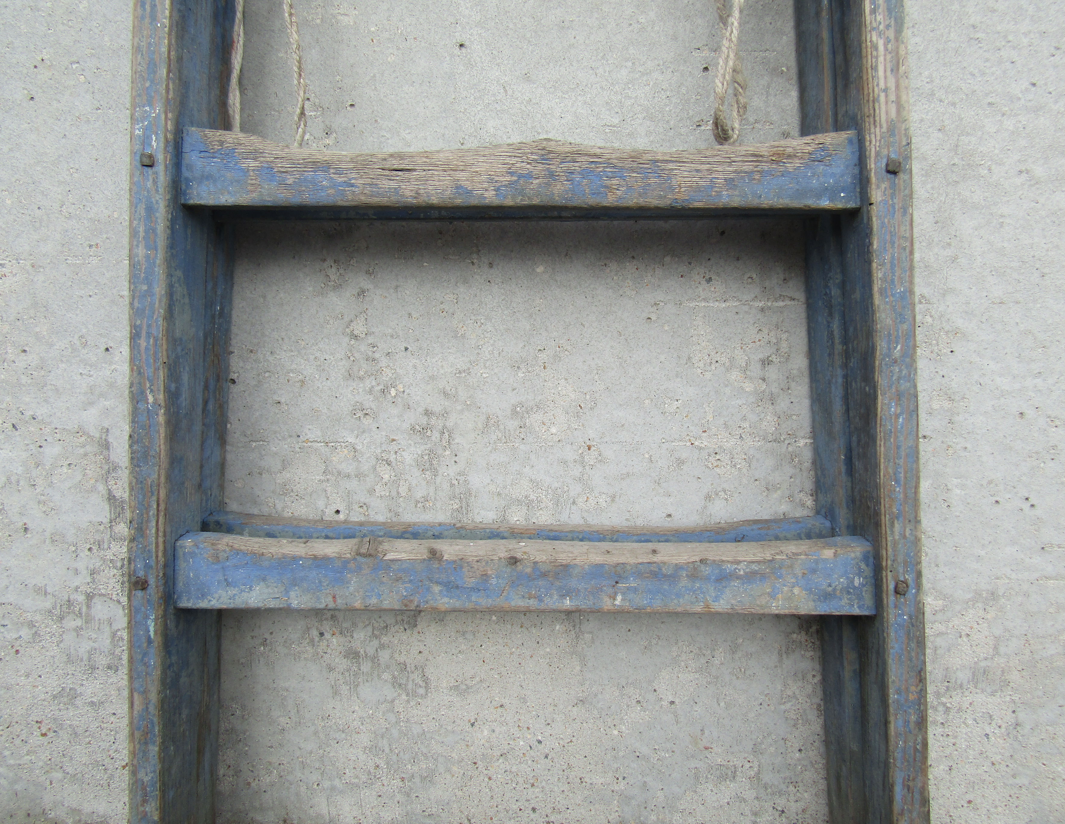 Ancien escabeau échelle de peintre