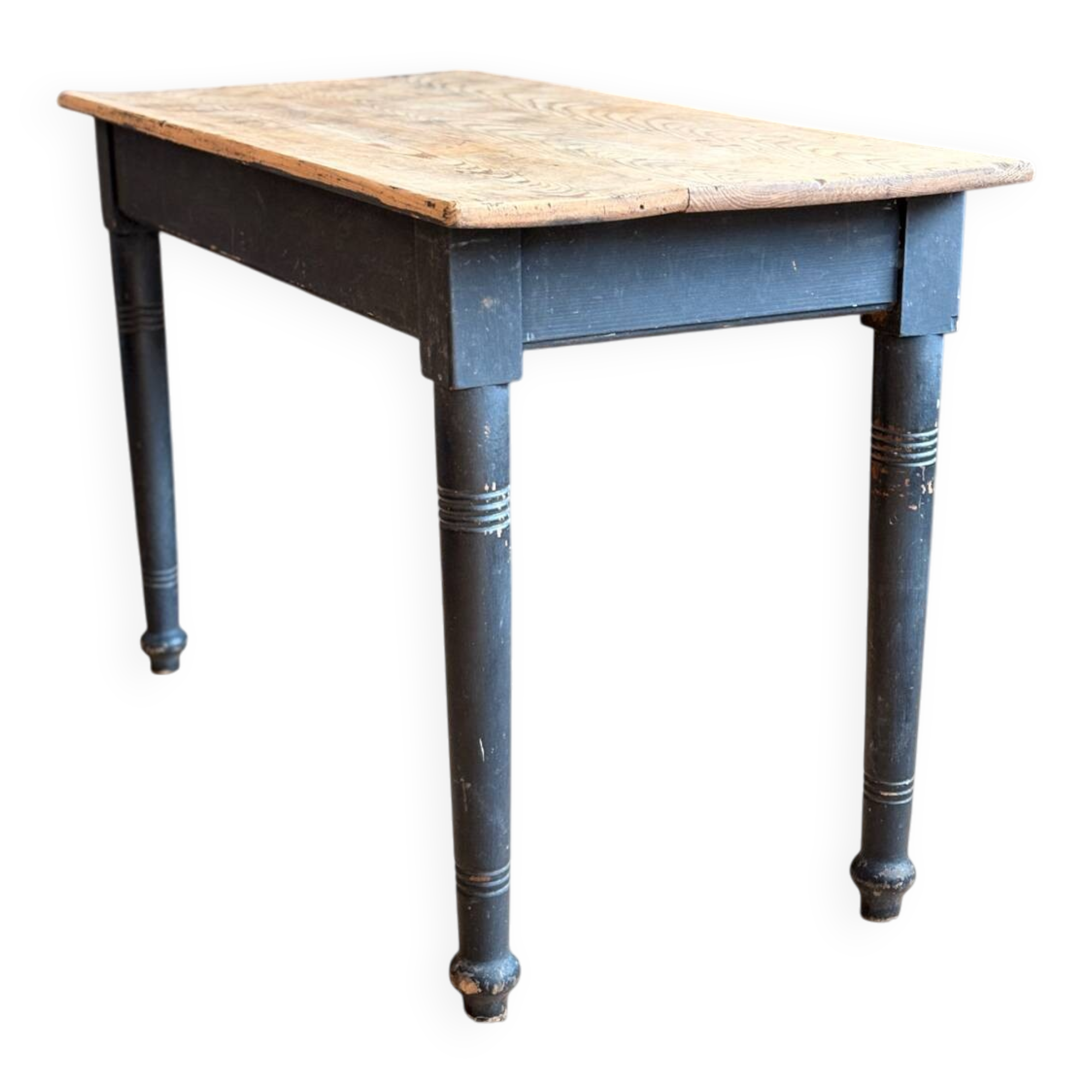 Distressed farmhouse table