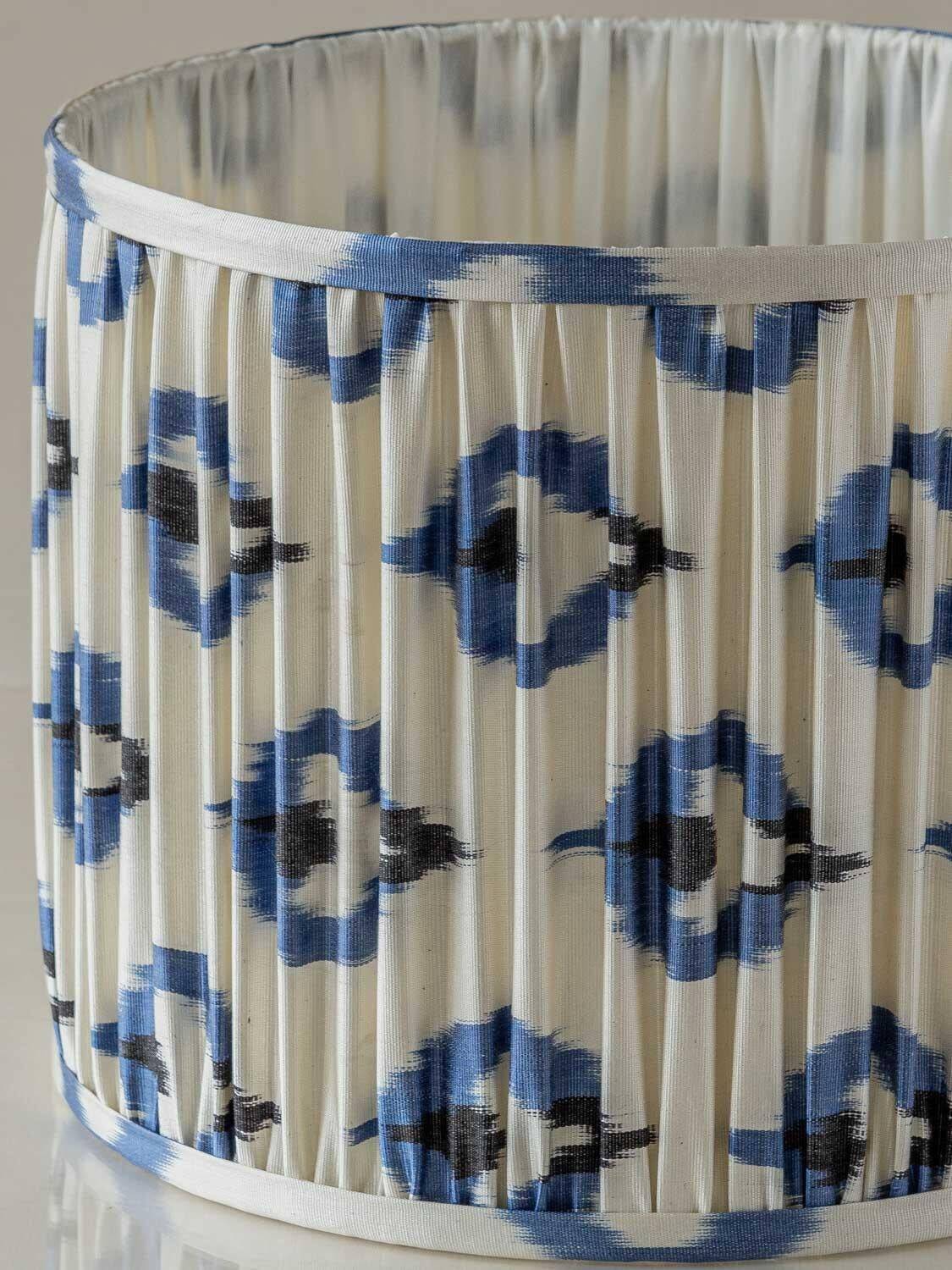 Hand-Painted Ceramic Table Lamp in Delft Blue and White with Ikat Shade