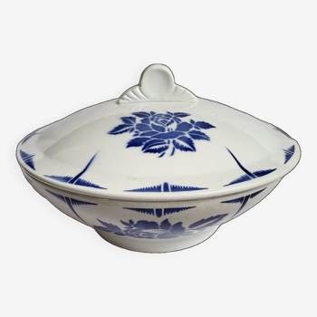 Vegetable soup tureen in earthenware from St Amand