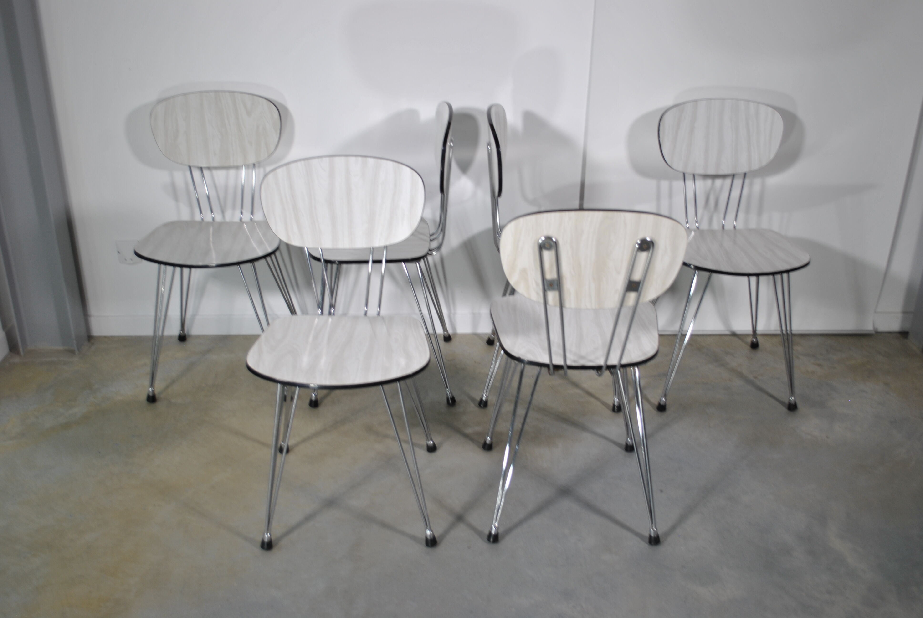 Formica 1950 table and chairs