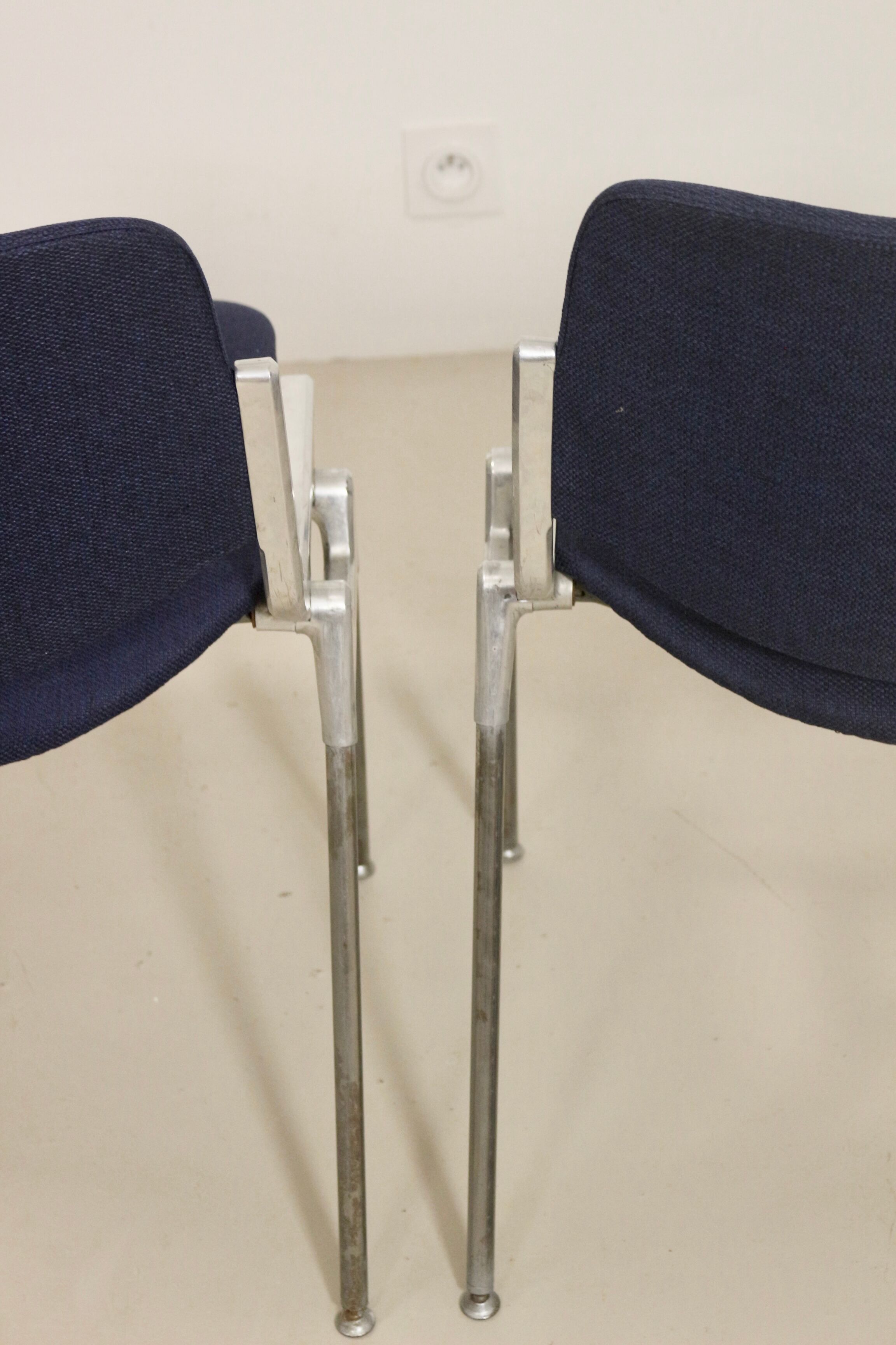 Pair of 2 vintage chairs DSC 106 by Giancarlo Piretti for Anonima Casteli 1965.Ref : Cat