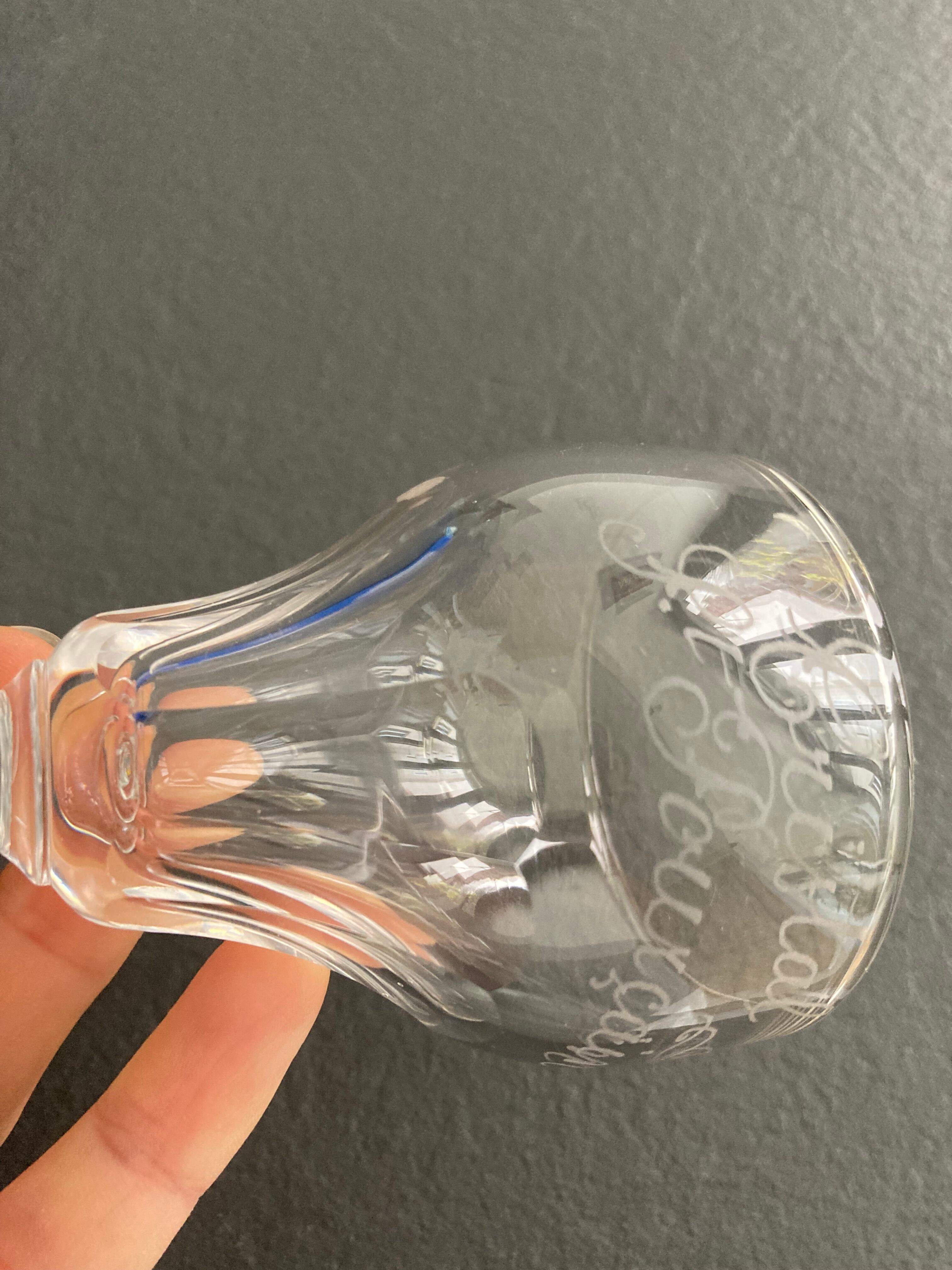 Set 9 crystal wine glasses engraved Saint Pourçain